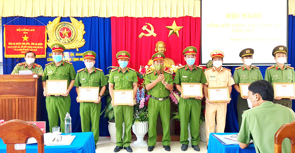 Công an huyện Tịnh Biên phấn đấu nâng cao hiệu quả các mặt công tác