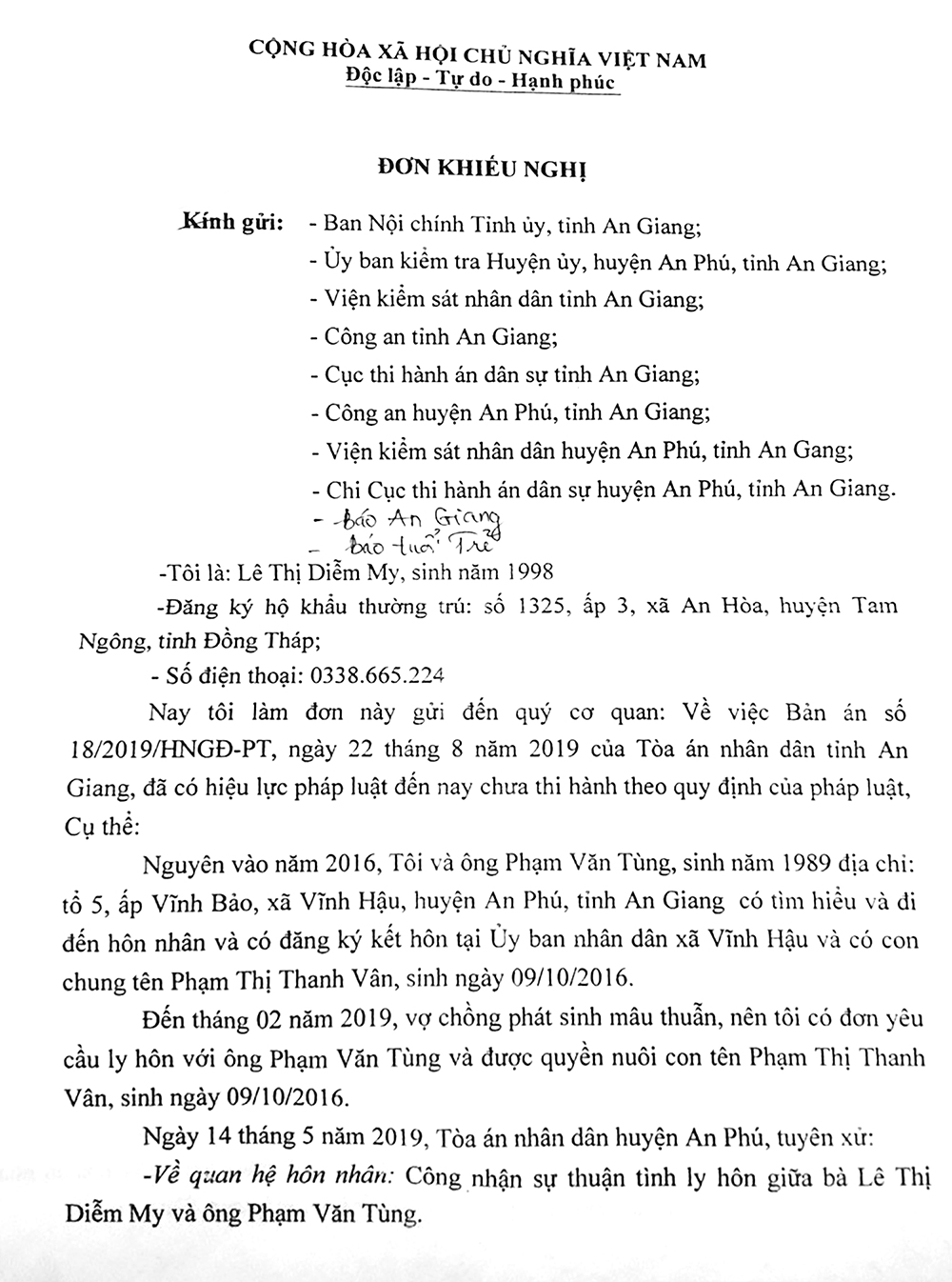 Không tự nguyện giao con sau ly hôn