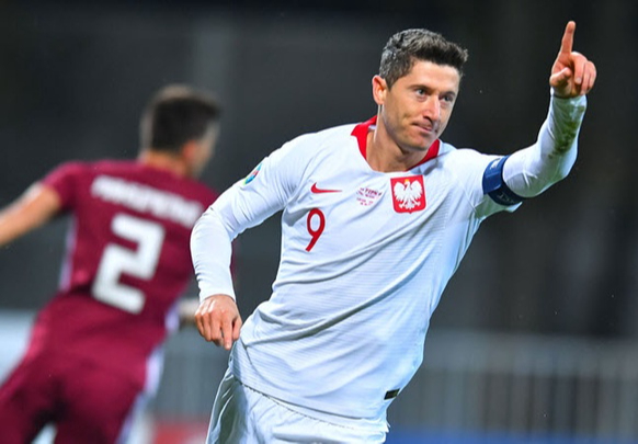 Ba Lan tẩy chay trận play-off World Cup, từ chối thi đấu với tuyển Nga