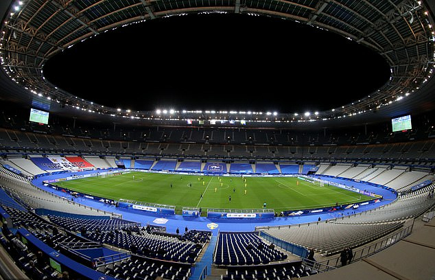 Ba Lan tẩy chay trận play-off World Cup, từ chối thi đấu với tuyển Nga