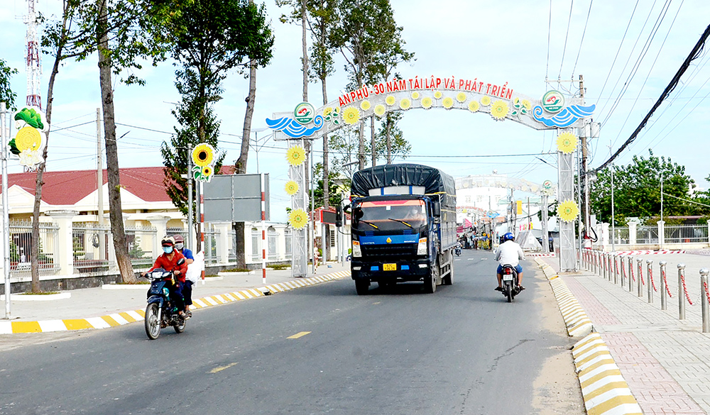 Phát triển kinh tế nông nghiệp, kinh tế biên giới ở huyện An Phú