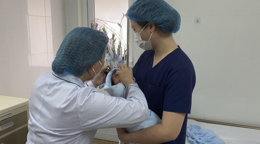 Những ‘người mẹ’ đặc biệt giữa tâm dịch