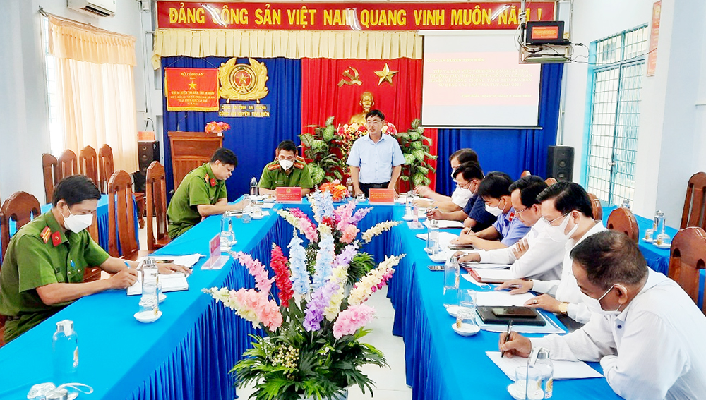 HĐND huyện Tịnh Biên giám sát công tác phòng, chống tàng trữ, mua bán, sử dụng các chất ma túy