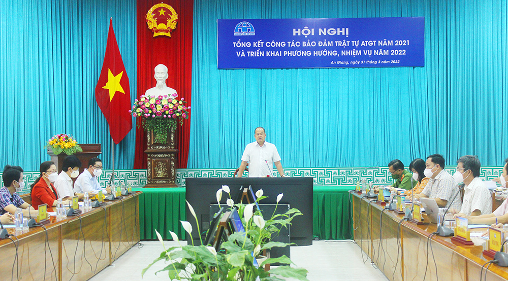 An Giang tiếp tục thực hiện đồng bộ các giải pháp đảm bảo trật tự an toàn giao thông
