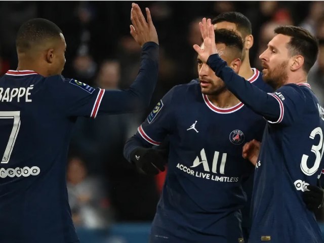 Mbappe bất ngờ tuyên bố có thể ở lại PSG