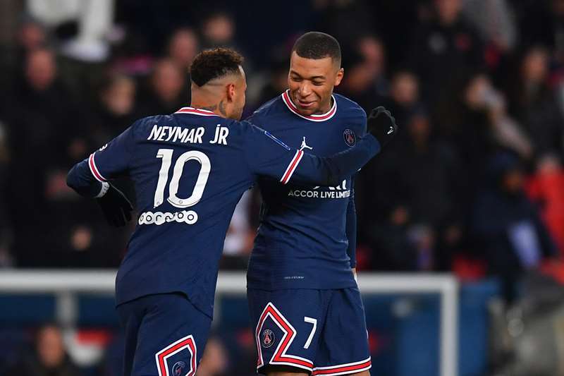 Tam tấu MNM khiêu vũ, PSG đại thắng '5 sao'