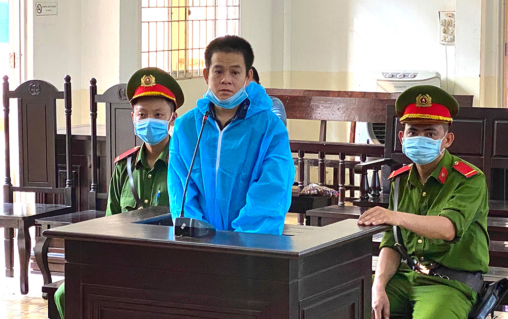 7 tiền án trộm, 1 tiền án giết người