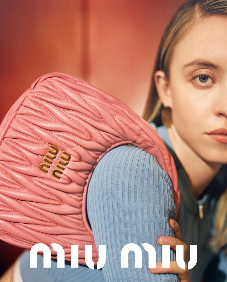 Sydney Sweeney là nàng thơ mới của Miu Miu