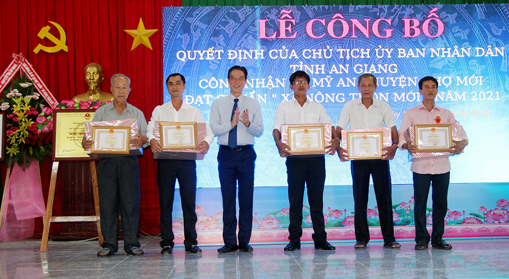 Công nhận xã Mỹ An đạt chuẩn nông thôn mới