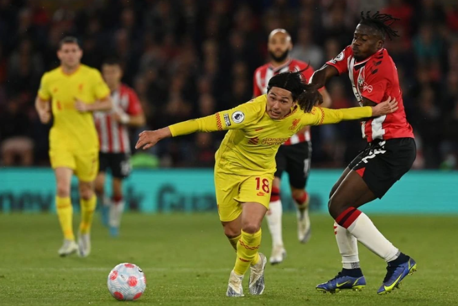 Liverpool đua vô địch với Man City tới lượt cuối cùng