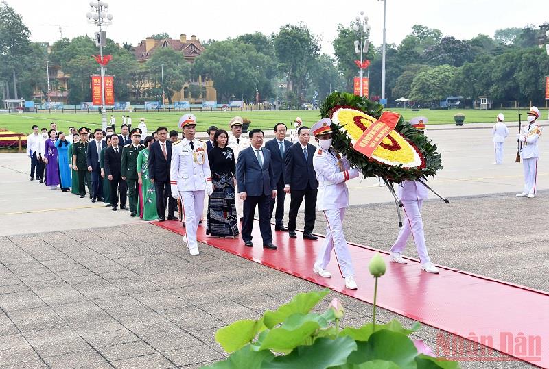 Lãnh đạo Đảng, Nhà nước vào Lăng viếng Chủ tịch Hồ Chí Minh