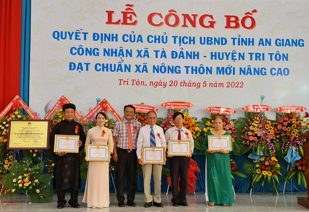 Xã Tà Đảnh được công nhận xã nông thôn mới nâng cao
