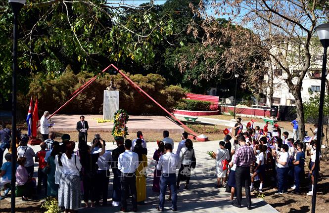 Cuba long trọng kỷ niệm ngày sinh Chủ tịch Hồ Chí Minh