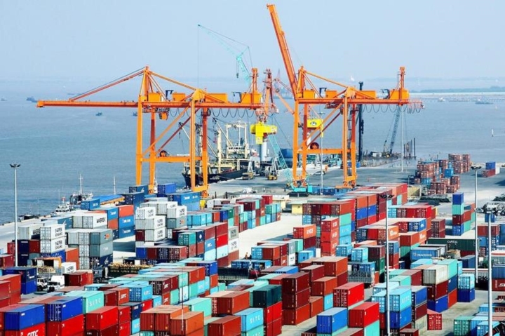 Dự báo 3 kịch bản tăng trưởng kinh tế Việt Nam 2022, từ 5,2 - 6,2%