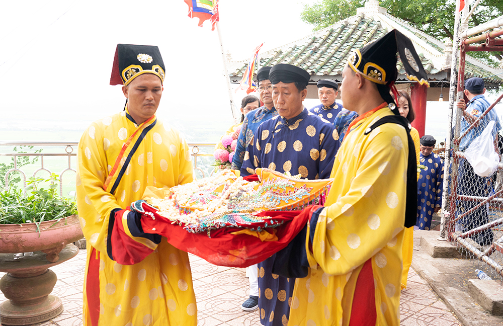 Khai hội Lễ hội cấp quốc gia Vía Bà Chúa Xứ núi Sam năm 2022