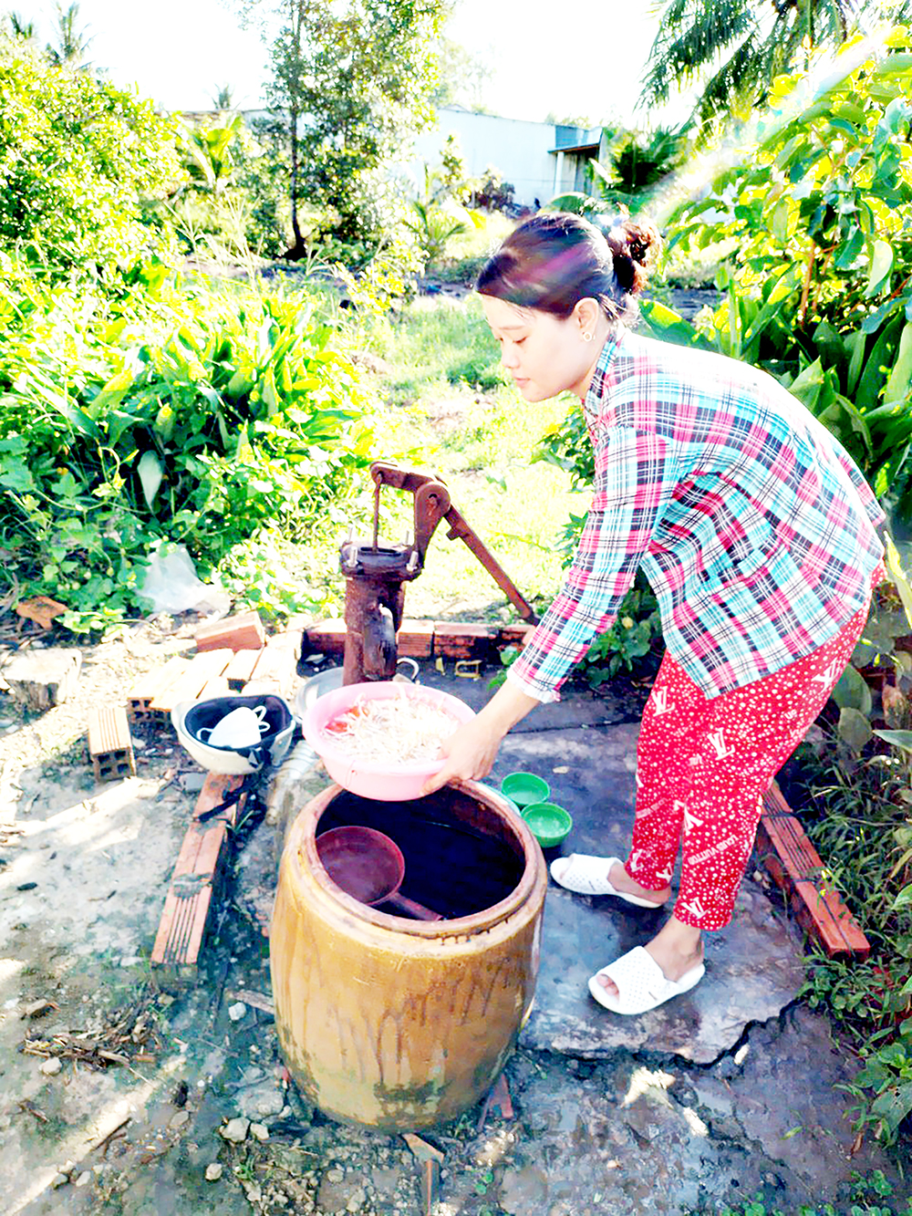 Khai thác, bảo vệ và sử dụng nước dưới đất