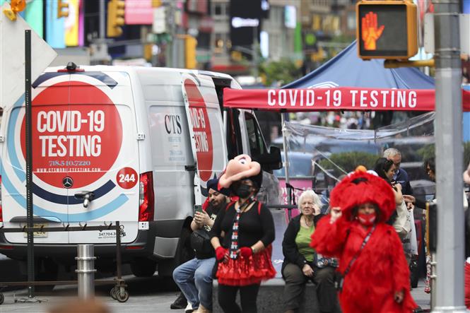 COVID-19 tới 6 giờ sáng 24/5: Các đảo quốc Thái Bình Dương dỡ bỏ hạn chế nhập cảnh; Mỹ cảnh báo làn sóng dịch mới