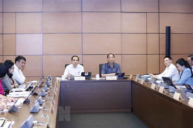 Nỗ lực hoàn thành mục tiêu Nghị quyết Đại hội XIII đề ra