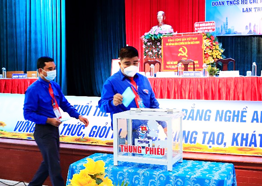 Anh Nguyễn Văn Phong tái đắc cử Bí thư Đoàn Trường Cao đẳng Nghề An Giang nhiệm kỳ 2022-2024