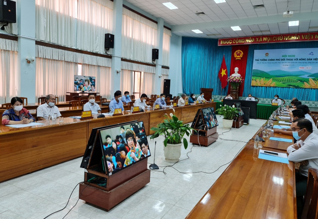 Thủ tướng Chính phủ đưa ra 8 thông điệp với nông dân