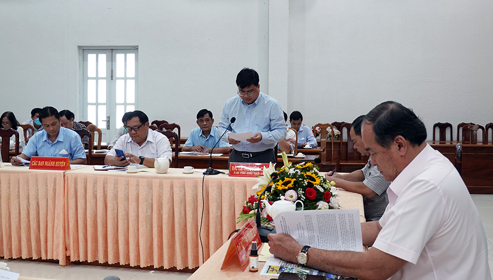 Chủ tịch UBND tỉnh An Giang Nguyễn Thanh Bình làm việc với huyện Phú Tân về nhiệm vụ phát triển kinh tế - xã hội
