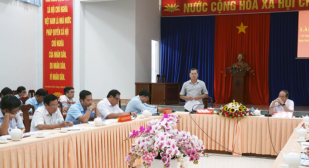 Chủ tịch UBND tỉnh An Giang Nguyễn Thanh Bình làm việc với huyện Phú Tân về nhiệm vụ phát triển kinh tế - xã hội
