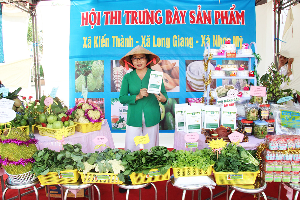 Hội Nông dân huyện Chợ Mới tổ chức hội thi, trưng bày sản phẩm nông nghiệp an toàn tiêu biểu lần thứ V/2022
