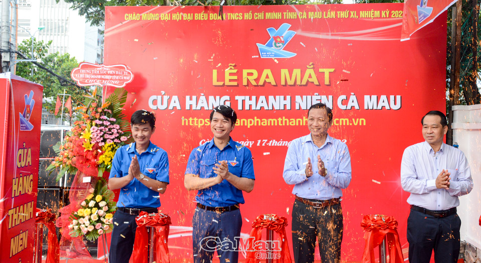 Ra mắt Cửa hàng Thanh niên Cà Mau