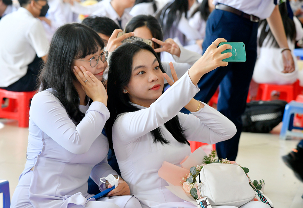 Nụ cười tuổi 18