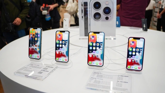 iPhone xách tay dần vắng bóng trên thị trường di động Việt