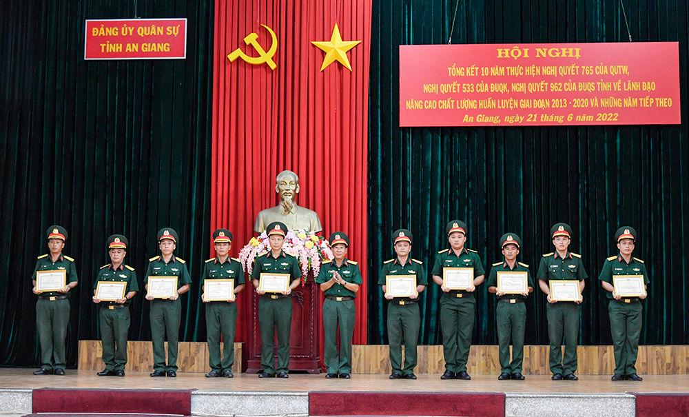 Đảng ủy Quân sự tỉnh An Giang nâng cao trình độ, năng lực, khả năng huấn luyện