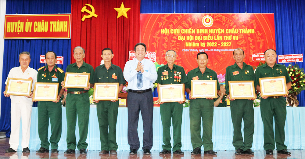 Cựu chiến binh huyện Châu Thành tích cực đóng góp xây dựng quê hương