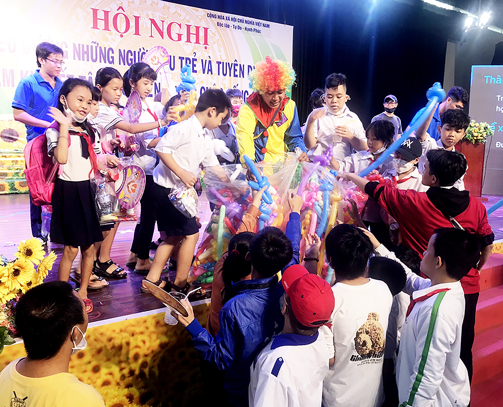 An Giang luôn quan tâm bảo vệ, chăm sóc trẻ em