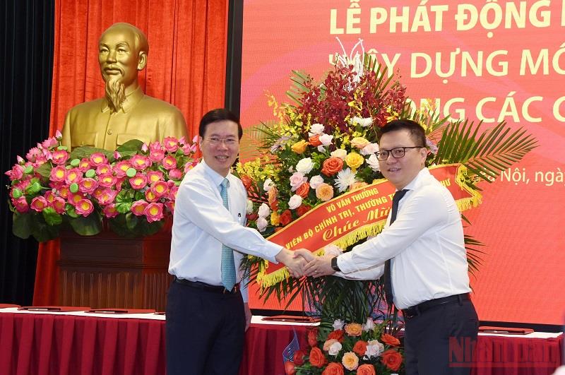 Phát động phong trào thi đua “Xây dựng môi trường văn hóa trong các cơ quan báo chí”