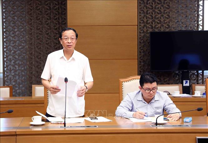 Làm rõ những thay đổi liên quan đến các bộ sách giáo khoa hiện nay
