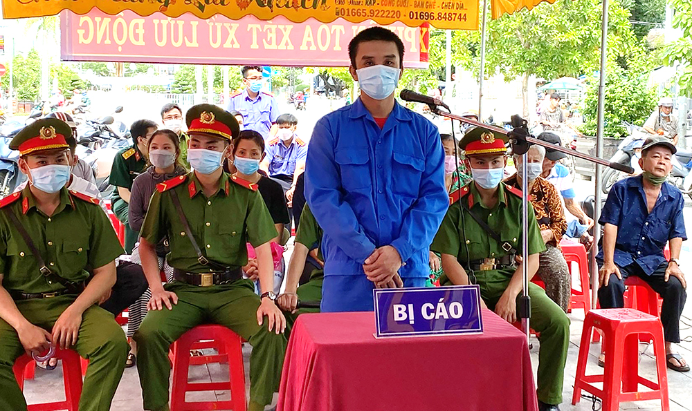 Say xỉn, gây sự chém người