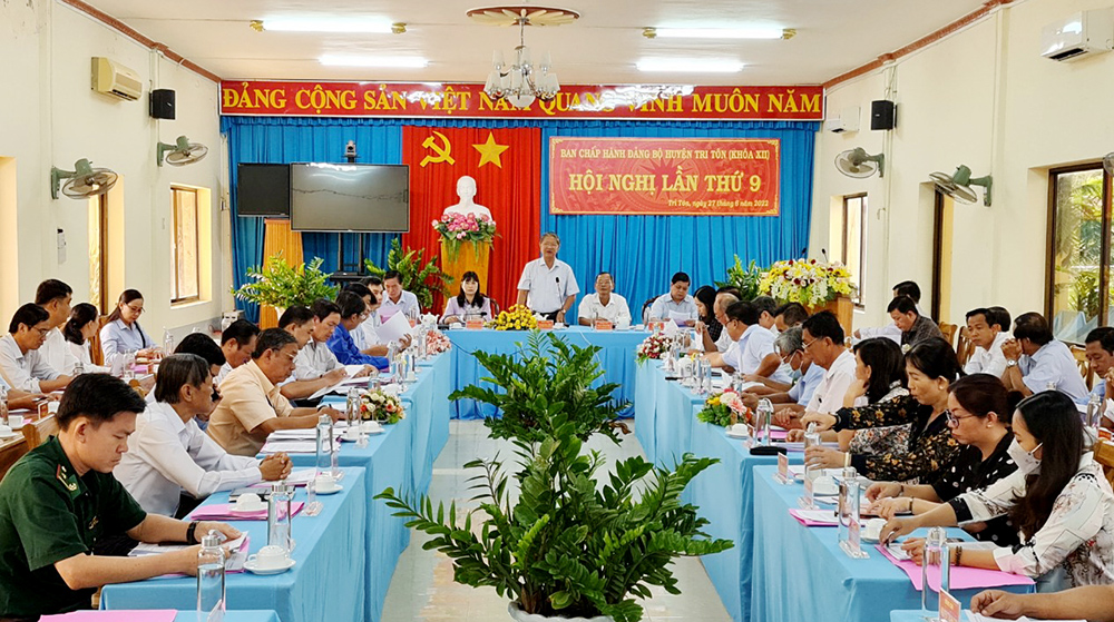 Tri Tôn tập trung khai thác thế mạnh nông nghiệp, du lịch