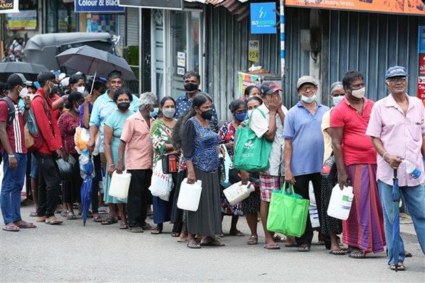 Sri Lanka đóng cửa trường học, kêu gọi công chức làm việc ở nhà
