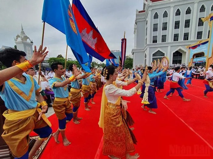 Đảng Nhân dân Campuchia kỷ niệm 71 năm thành lập