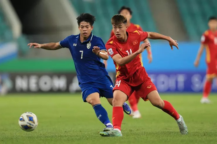 HLV Shin Tae Yong cảnh giác sức mạnh U19 Việt Nam