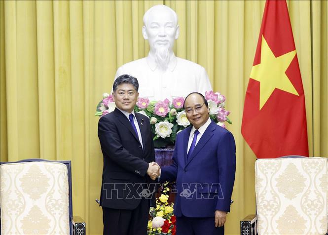 Chủ tịch nước Nguyễn Xuân Phúc tiếp Bộ trưởng Tư pháp Nhật Bản