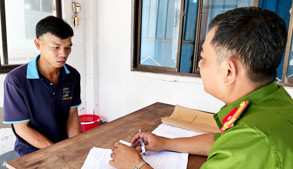 Nghi vợ không chung thủy, chồng ra tay sát hại