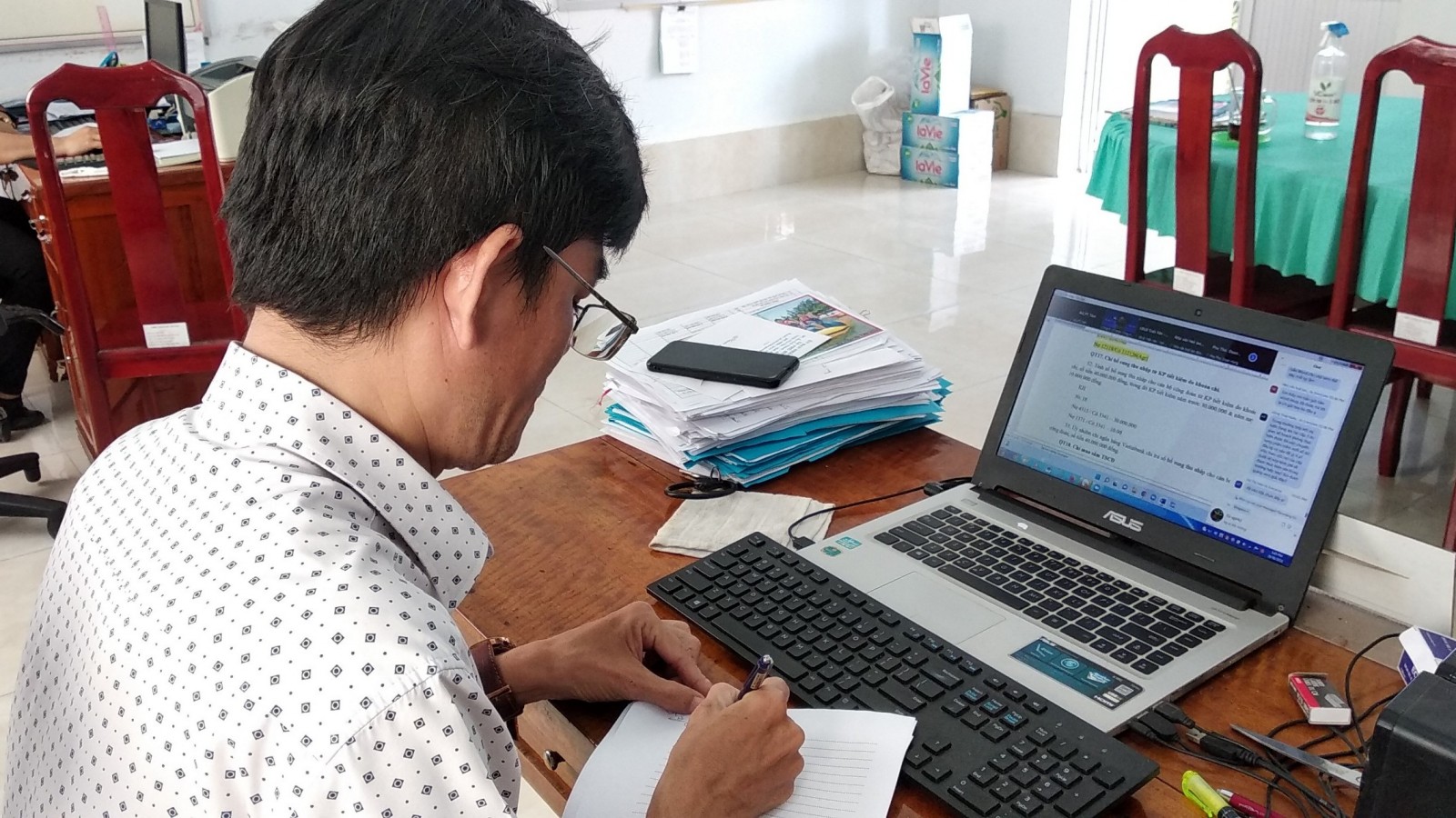 Liên đoàn Lao động huyện Phú Tân dẫn đầu Cuộc thi “Tìm hiểu về Tháng Công nhân, Bộ luật Lao động năm 2019, Luật An toàn vệ sinh lao động năm 2015”