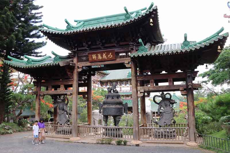 Chùa Minh Thành đẹp cổ kính giữa lòng phố núi Pleiku