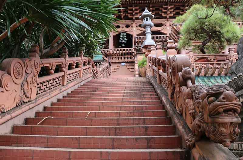 Chùa Minh Thành đẹp cổ kính giữa lòng phố núi Pleiku