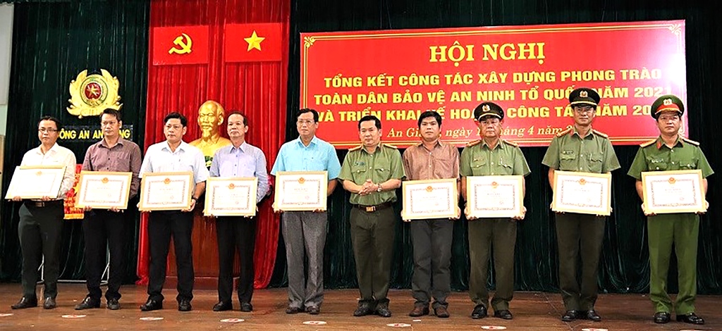 Phát huy tiềm năng, sức mạnh của quần chúng nhân dân