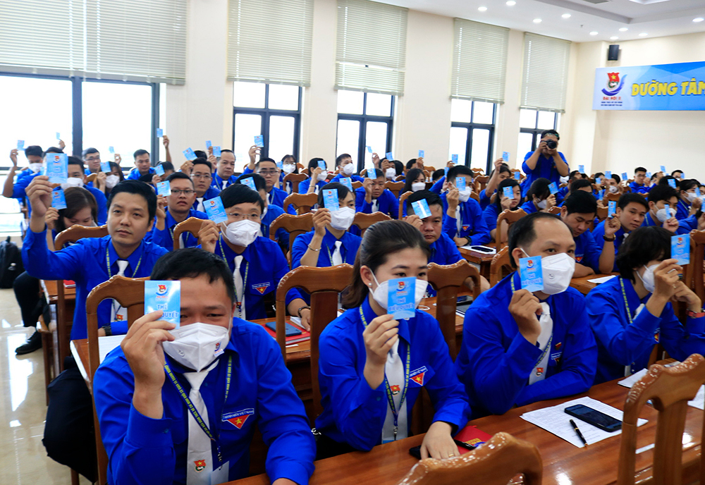 Đồng chí Tô Kim Hồng tái đắc cử Bí thư Đoàn Khối Cơ quan và Doanh nghiệp tỉnh An Giang, nhiệm kỳ 2022-2027