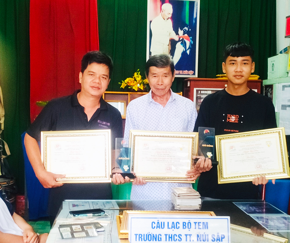 An Giang đạt nhiều thành tích tại Triển lãm tem bưu chính quốc gia năm 2022