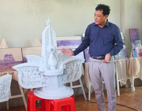 Khắc ghi dấu son "vùng ruột Vĩnh Trà"