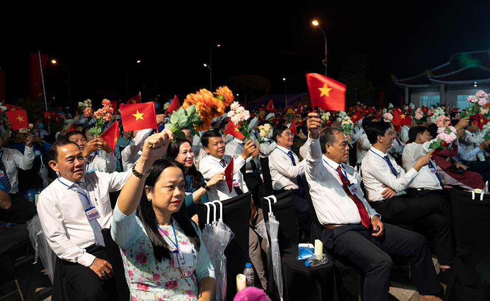 Hào hùng và bi tráng Chương trình “Khúc tráng ca hòa bình” kỷ niệm 75 năm Ngày Thương binh - Liệt sĩ